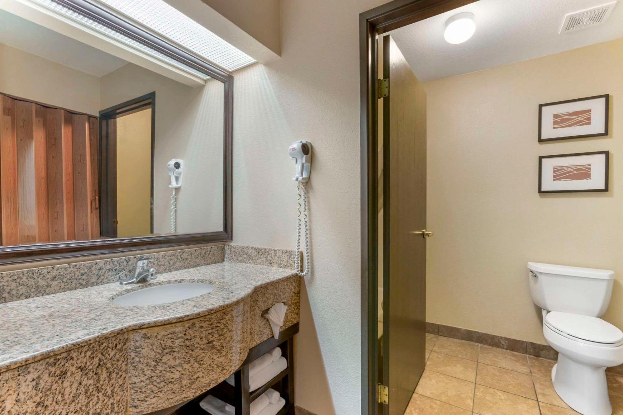 Comfort Inn West Phoenix At 27Th Ave And I-I0 Εξωτερικό φωτογραφία