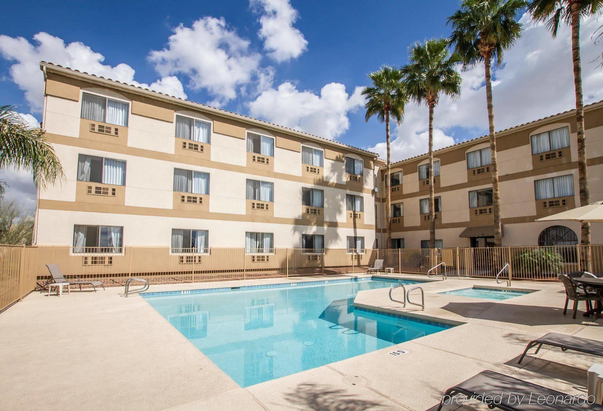 Comfort Inn West Phoenix At 27Th Ave And I-I0 Εξωτερικό φωτογραφία